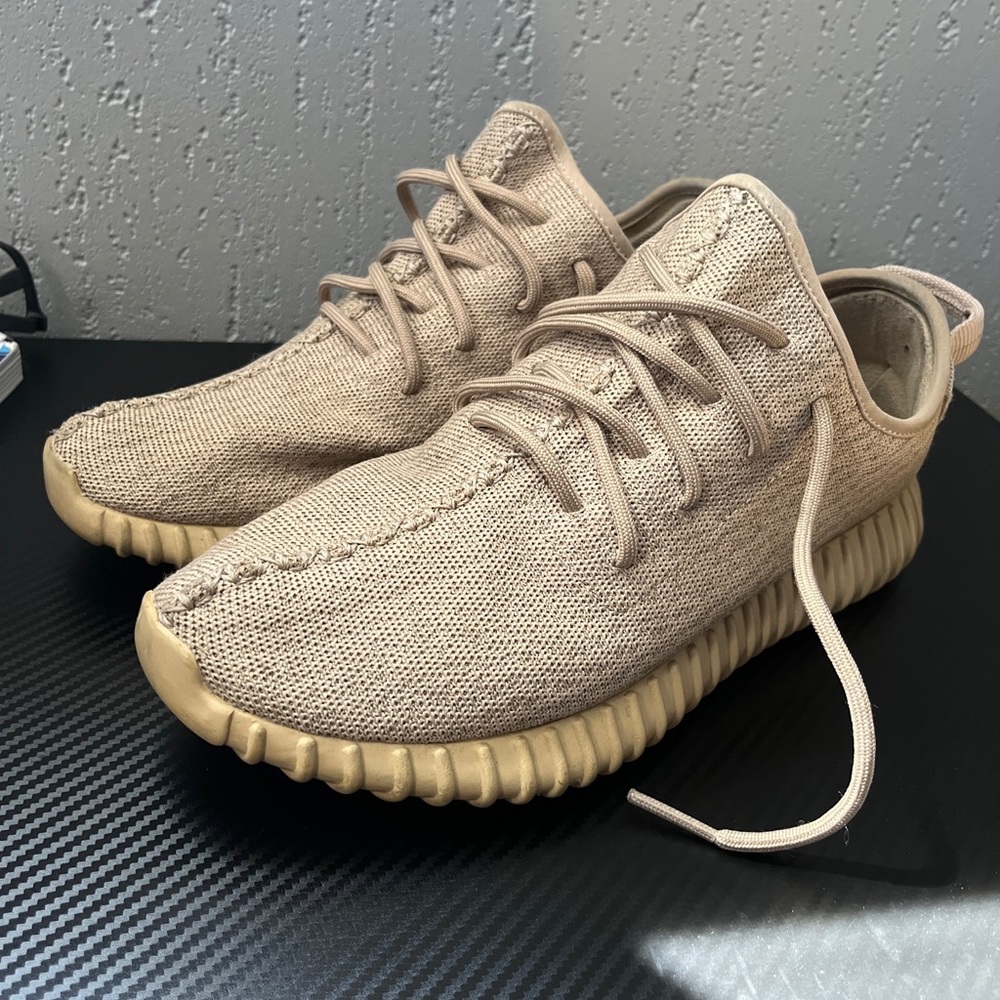 Yeezy 350 v1